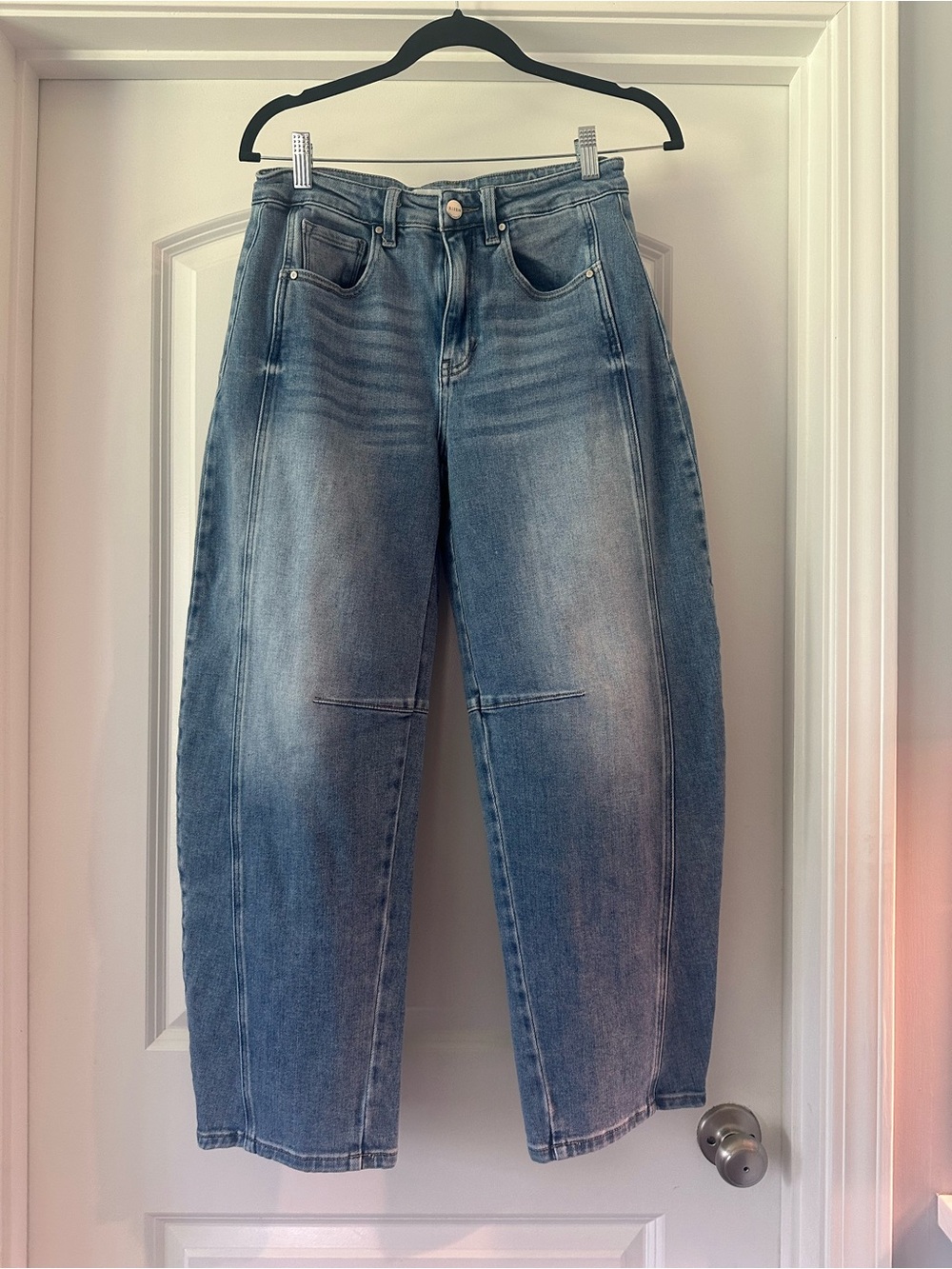 Risen Barrel Jeans